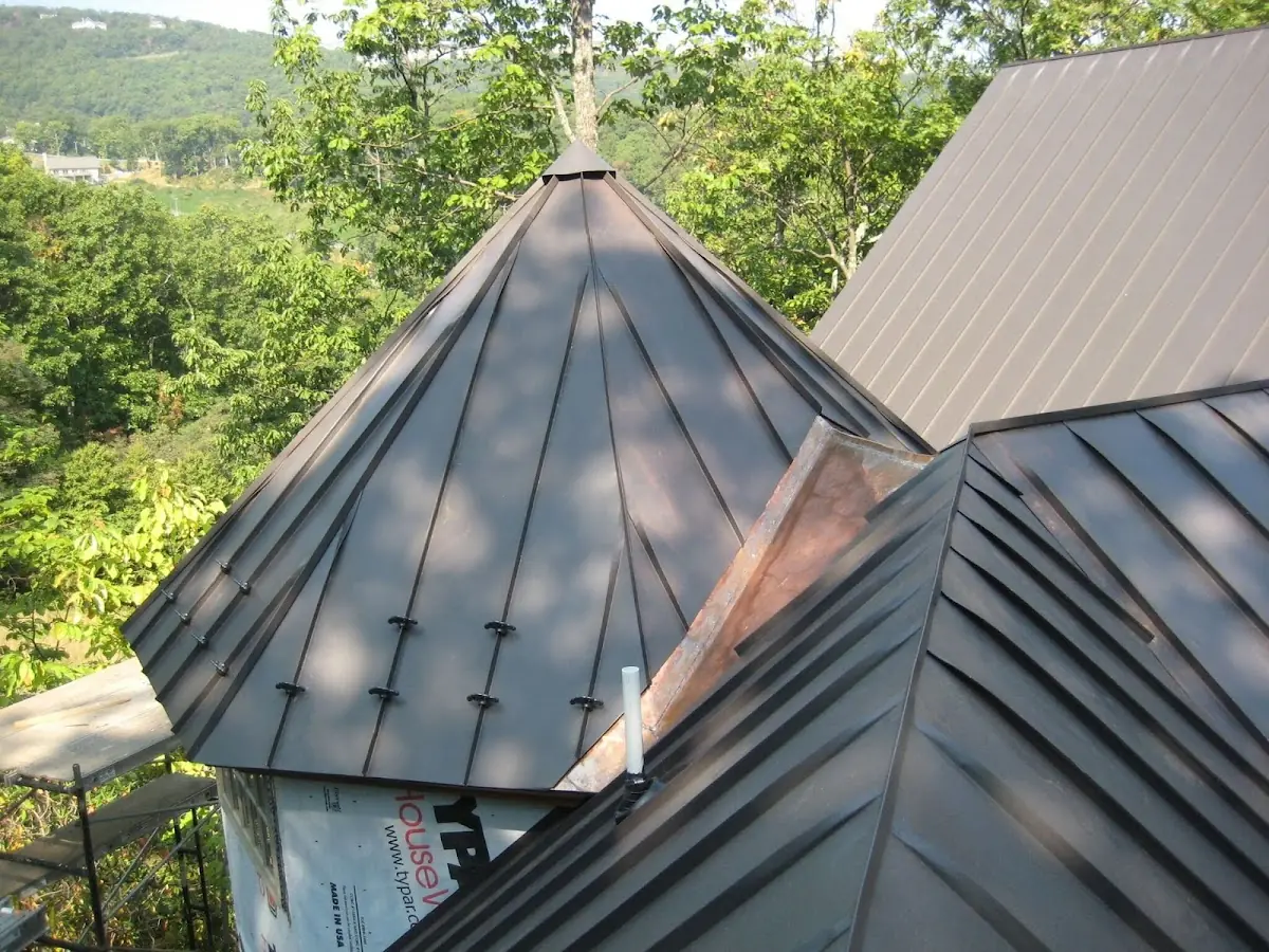 Professional Gutter Cleaning by Craftsman Roofing in Riego